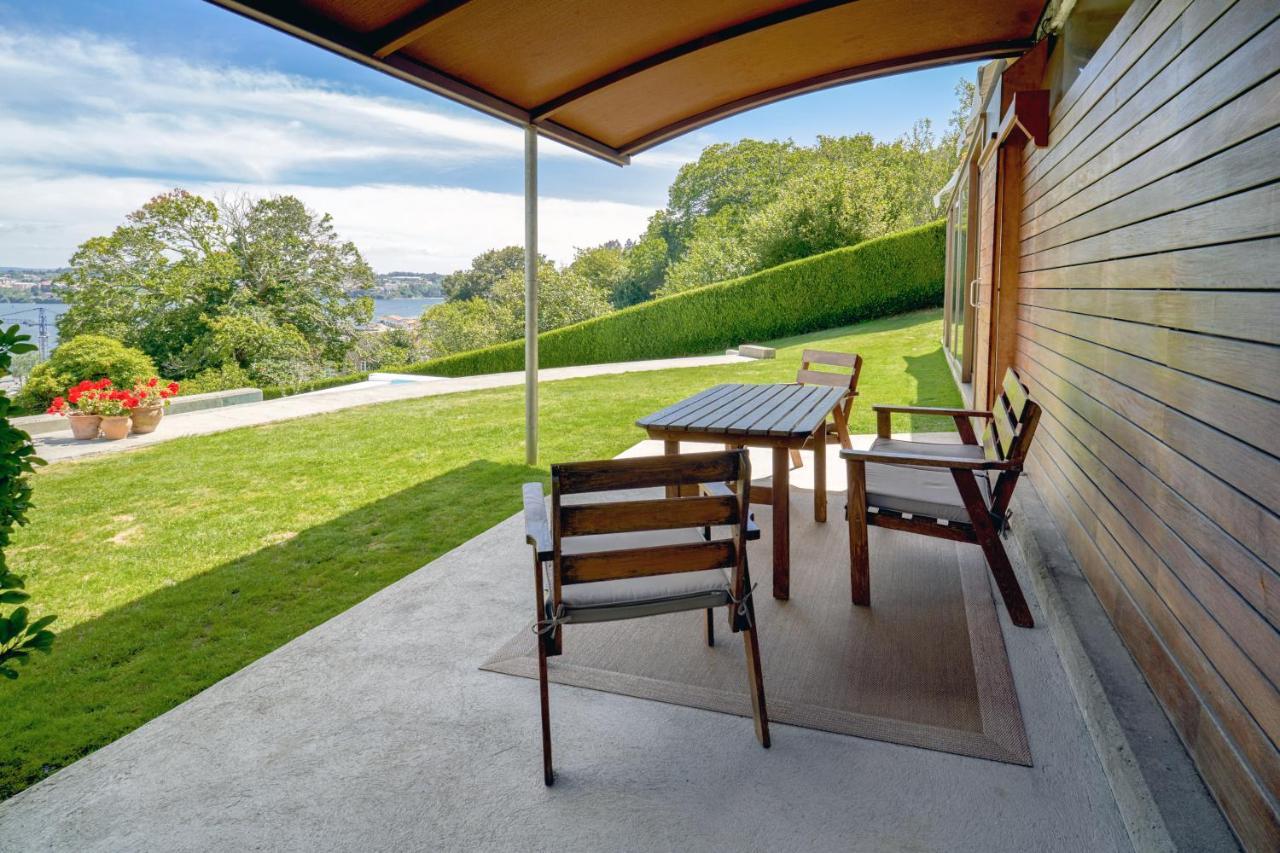 Apartamento Con Piscina Y Excelentes Vistas Ferrol Bagian luar foto
