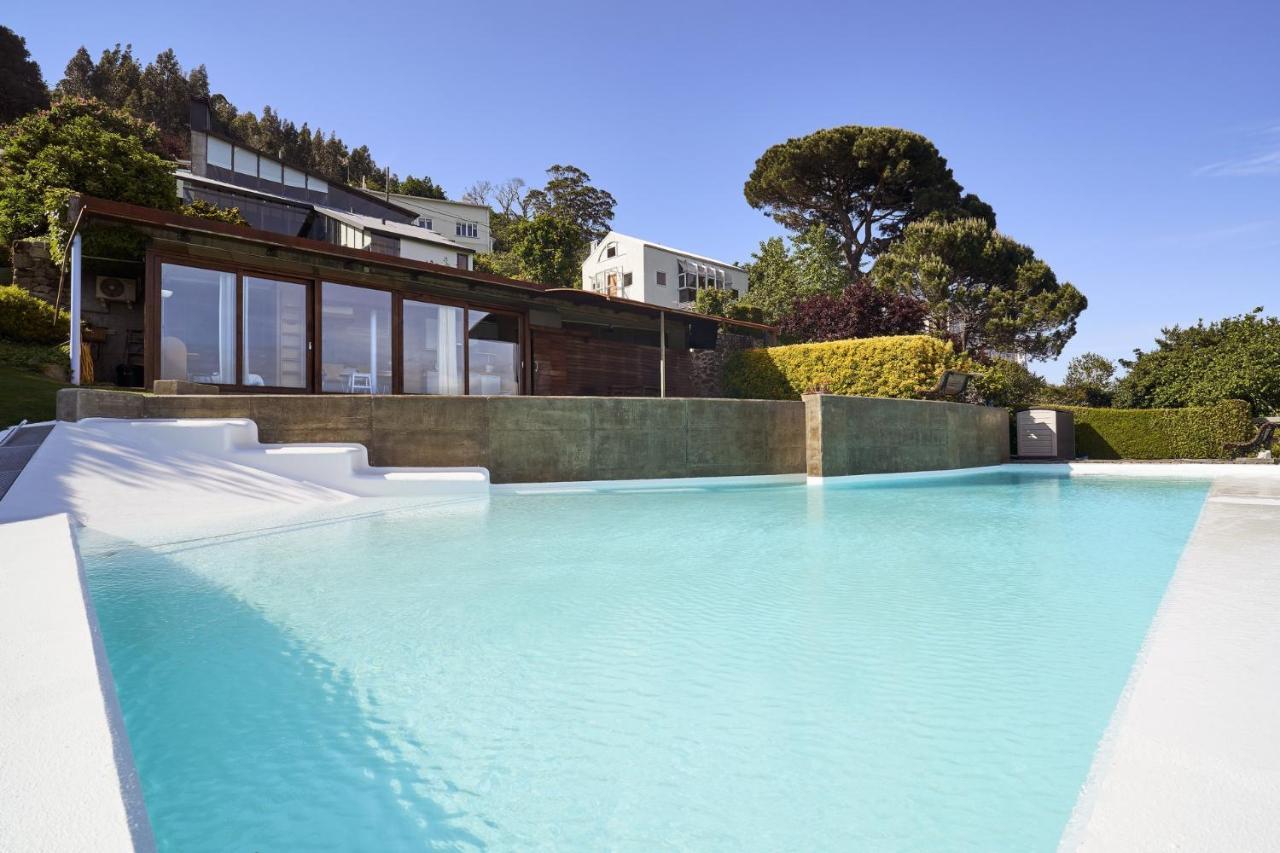 Apartamento Con Piscina Y Excelentes Vistas Ferrol Bagian luar foto